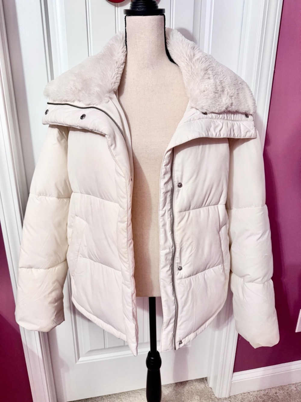 Abercrombie & Fitch The Mini Puffer Jacket Size L
